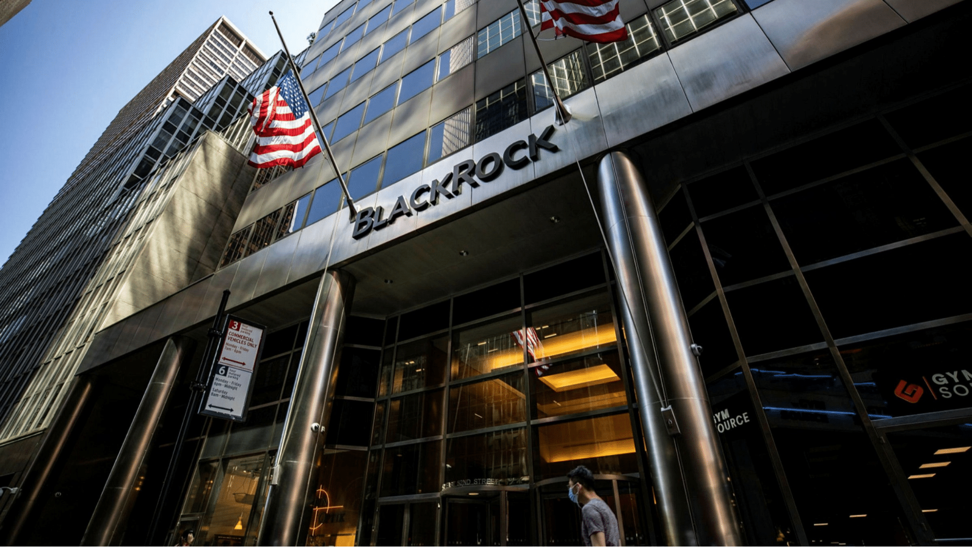 blackrock-s-p-500-index-fund-review-performance-investcrown